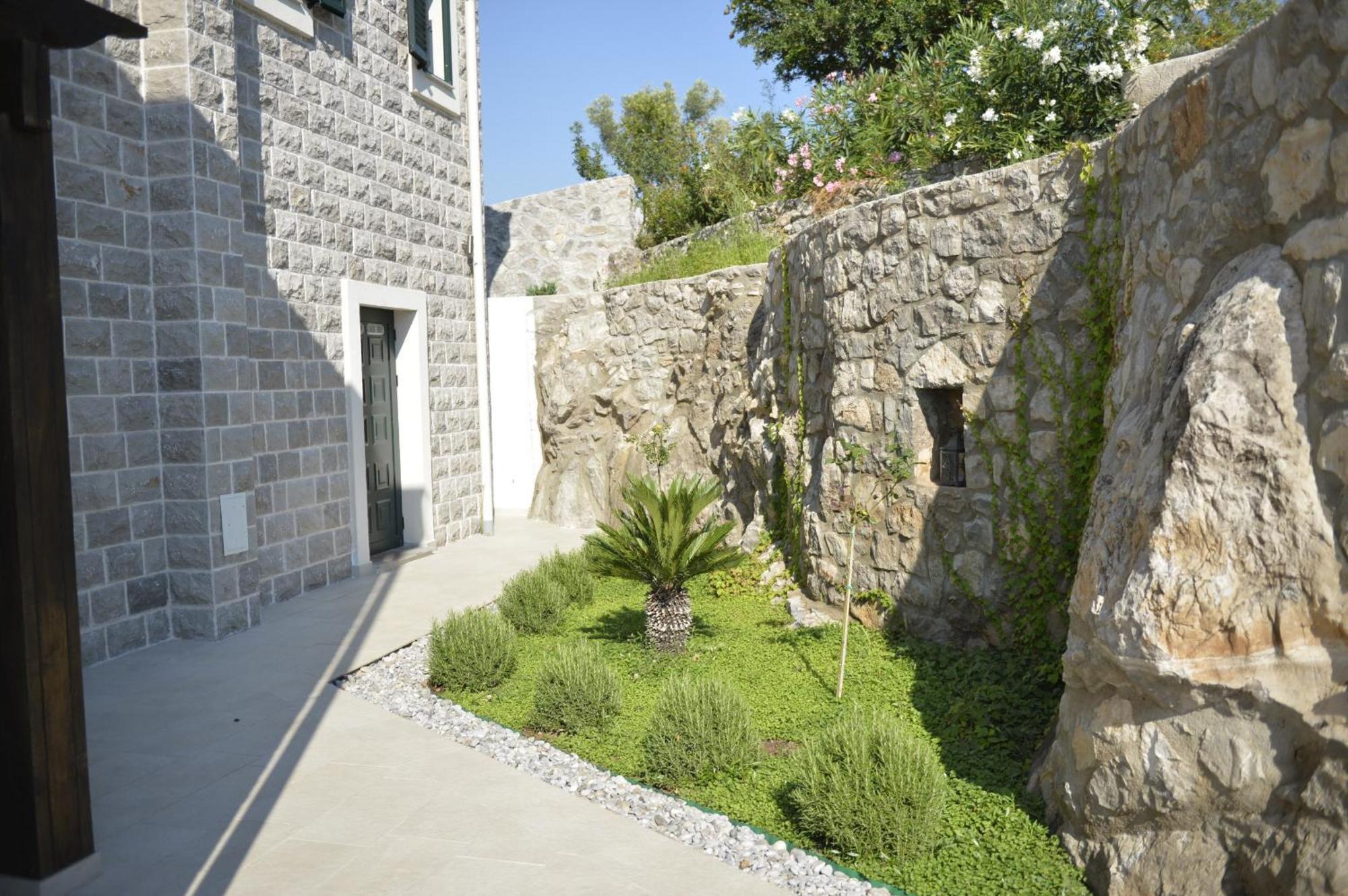 Villa Vista Azzurra Tivat Kültér fotó