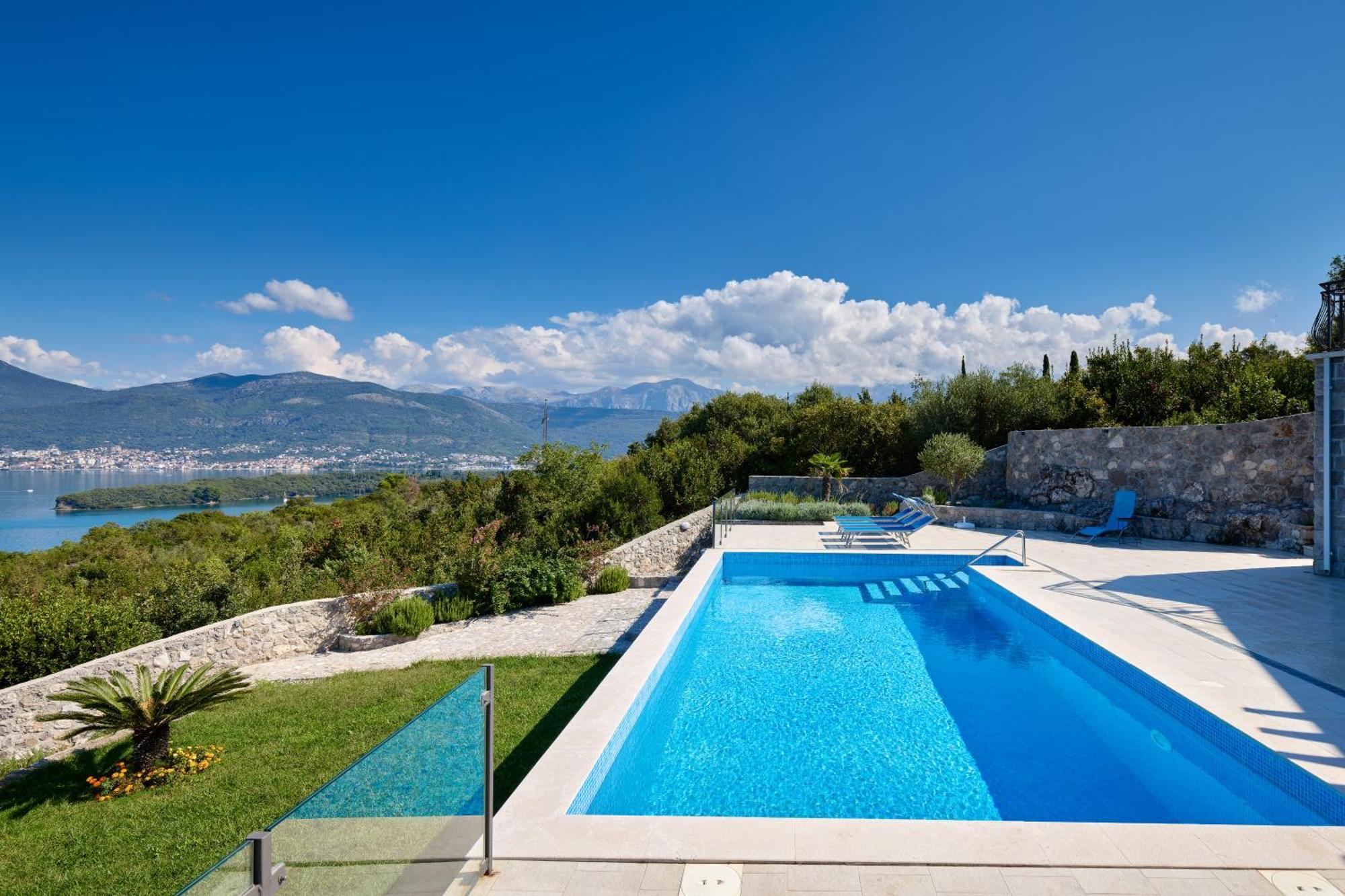 Villa Vista Azzurra Tivat Kültér fotó